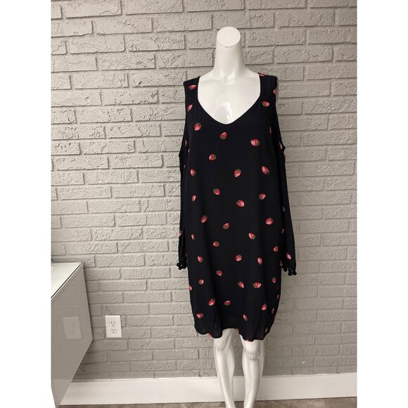 Skies Are Blue Women Cold Shoulder Strawberry Print Dress Size M NWT - Picture 1 of 9